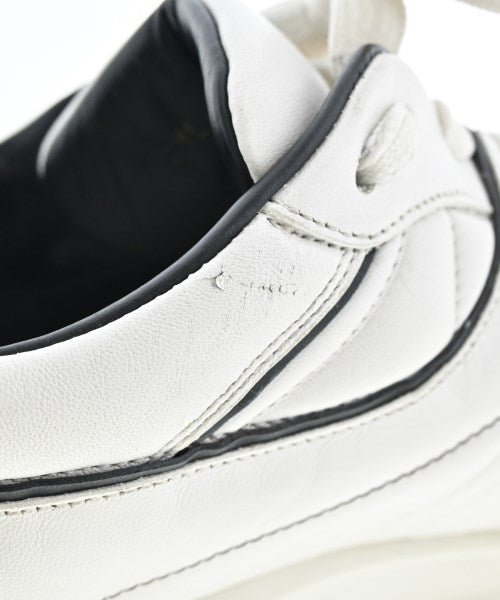 VALENTINO GARAVANI รองเท้าผ้าใบ