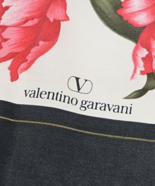 VALENTINO GARAVANI ผ้าพันคอ