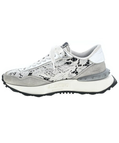 VALENTINO GARAVANI รองเท้าผ้าใบ