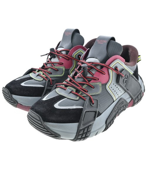 VALENTINO GARAVANI รองเท้าผ้าใบ