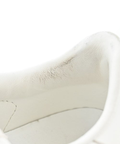 VALENTINO GARAVANI รองเท้าผ้าใบ