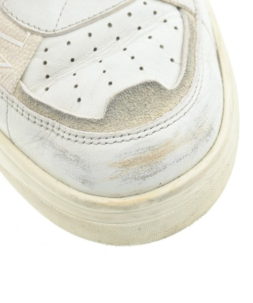 VALENTINO GARAVANI รองเท้าผ้าใบ