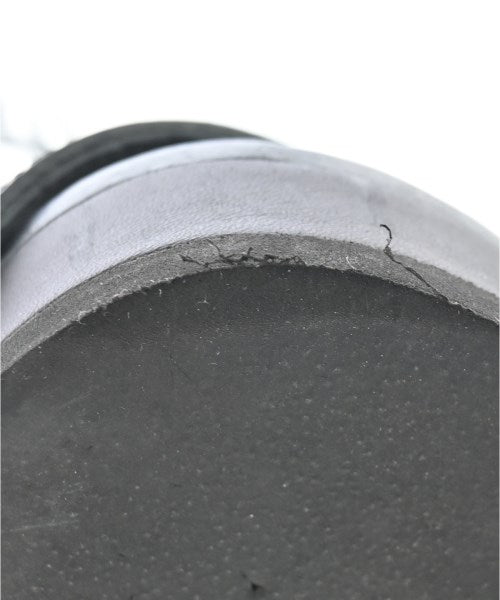 VALENTINO GARAVANI รองเท้าแตะ