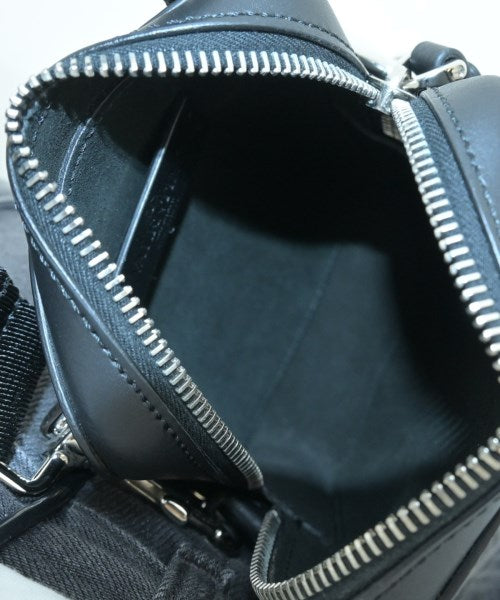 VALENTINO GARAVANI กระเป๋าสะพาย