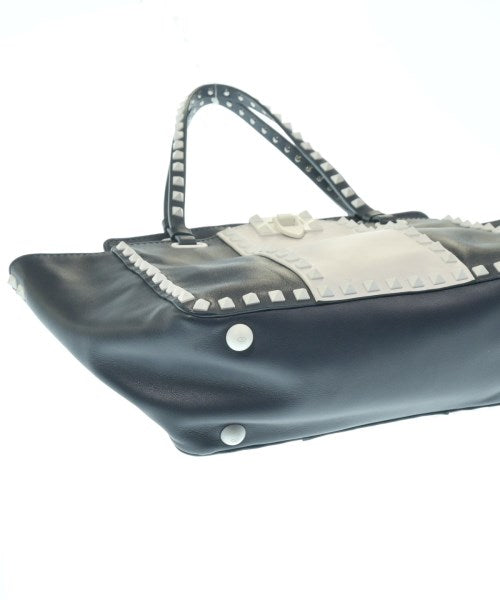 VALENTINO GARAVANI กระเป๋าถือ