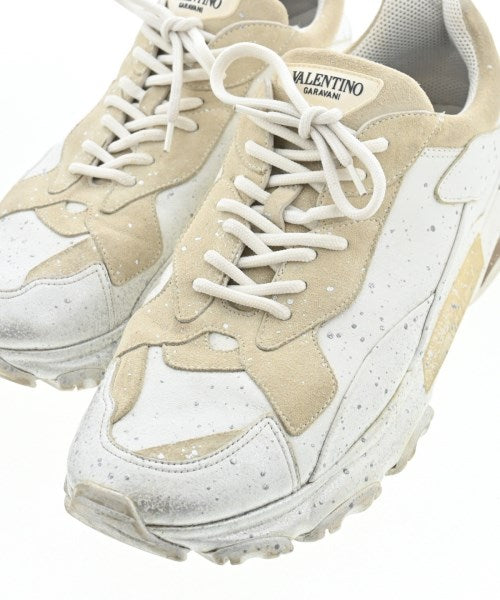 VALENTINO GARAVANI รองเท้าผ้าใบ