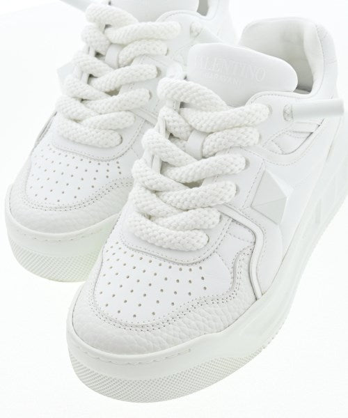 VALENTINO GARAVANI รองเท้าผ้าใบ