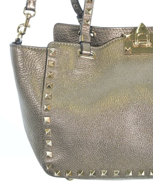 VALENTINO GARAVANI กระเป๋าถือขนาดใหญ่