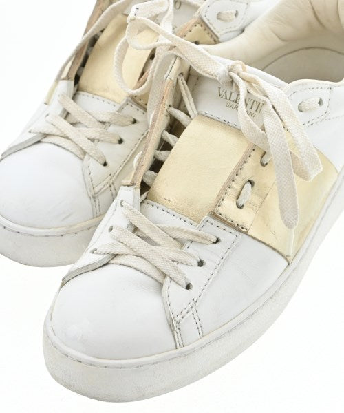 VALENTINO GARAVANI รองเท้าผ้าใบ