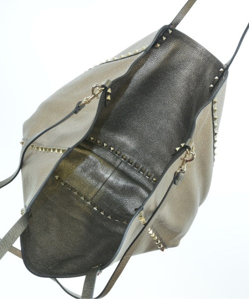 VALENTINO GARAVANI กระเป๋าถือขนาดใหญ่