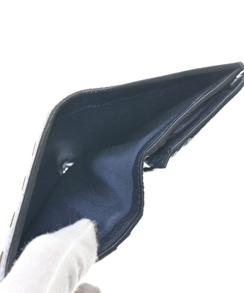 VALENTINO GARAVANI กระเป๋าสตางค์/กระเป๋าใส่เหรียญ