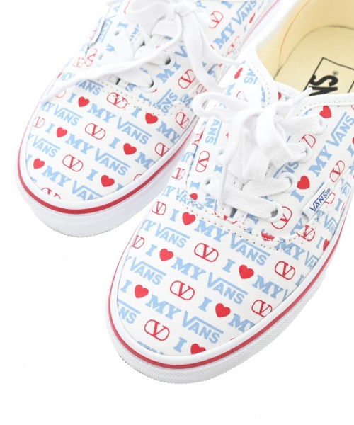 VALENTINO GARAVANI รองเท้าผ้าใบ