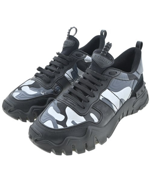 VALENTINO GARAVANI รองเท้าผ้าใบ