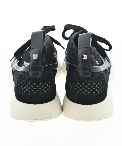 VALENTINO GARAVANI รองเท้าผ้าใบ