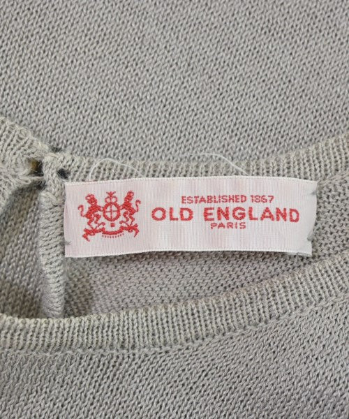 OLD ENGLAND เสื้อแขนกุด