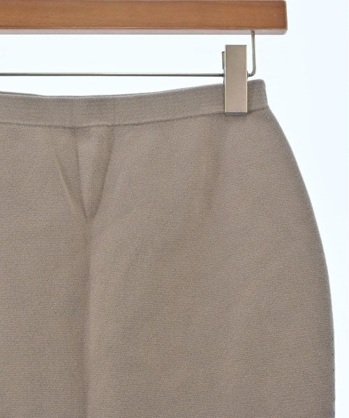 Cruciani กระโปรงยาวถึงเข่า