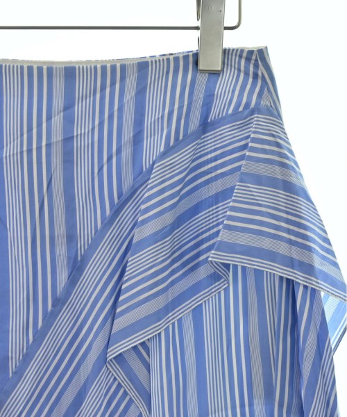 NINA RICCI กระโปรงยาวถึงเข่า