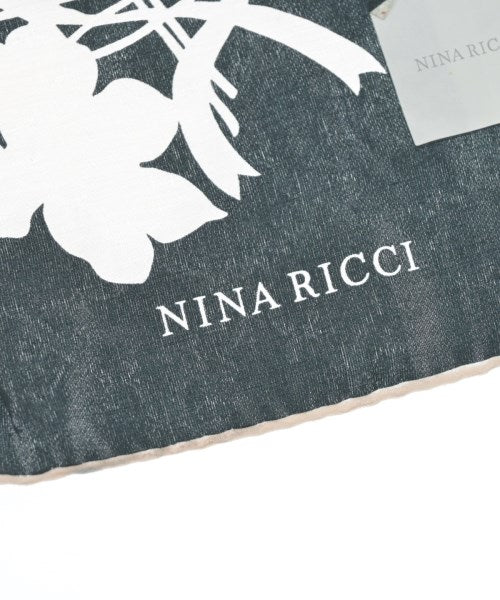 NINA RICCI ผ้าพันคอ