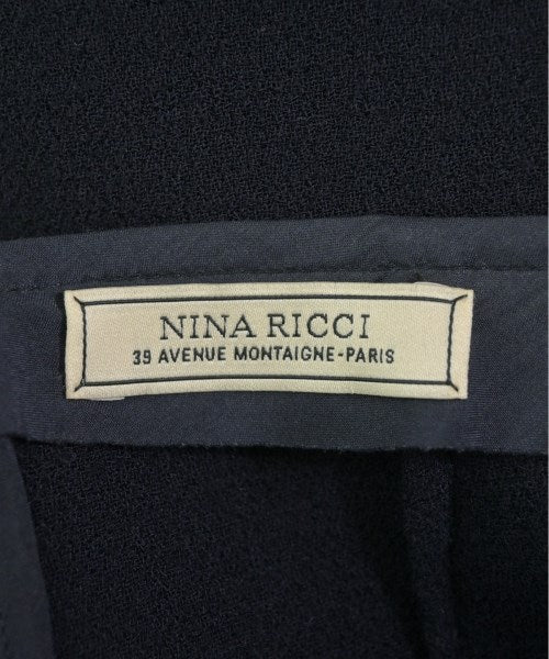 NINA RICCI กระโปรงยาวถึงเข่า