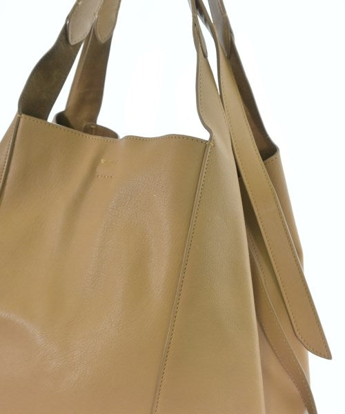NINA RICCI กระเป๋าถือขนาดใหญ่