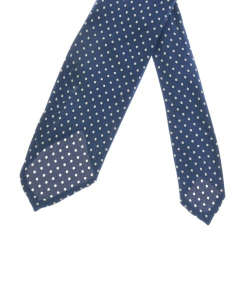 finamore เนคไท