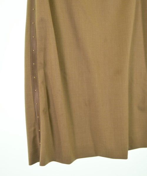 ESCADA กระโปรงยาวถึงเข่า