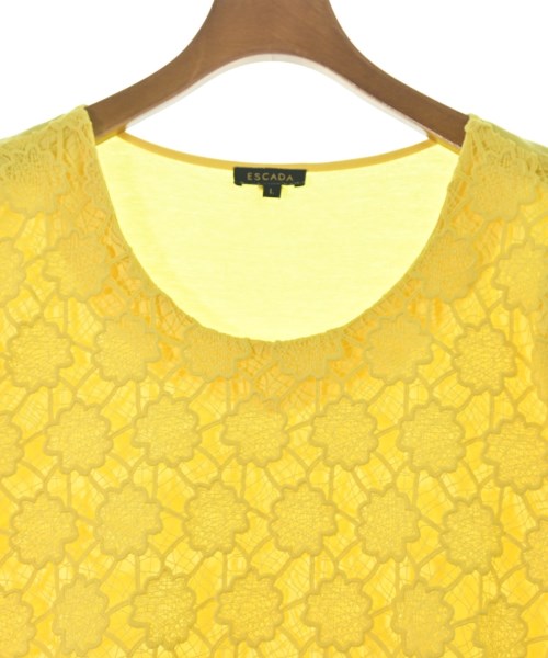 ESCADA เสื้อยืด/เสื้อท็อปส์