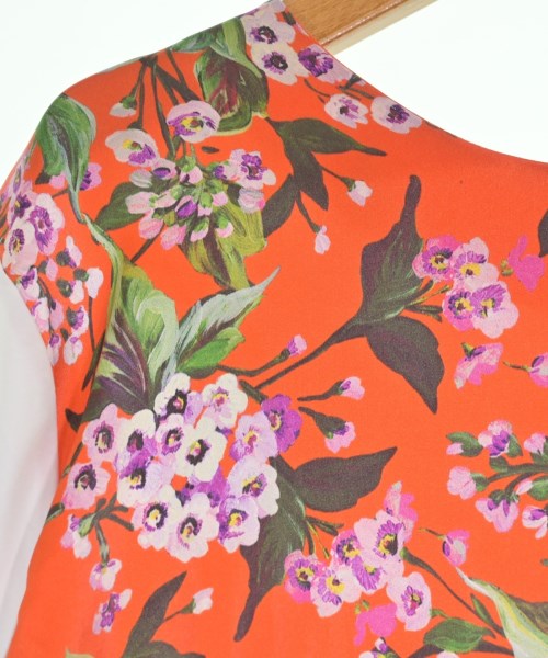 ESCADA เสื้อยืด/เสื้อท็อปส์