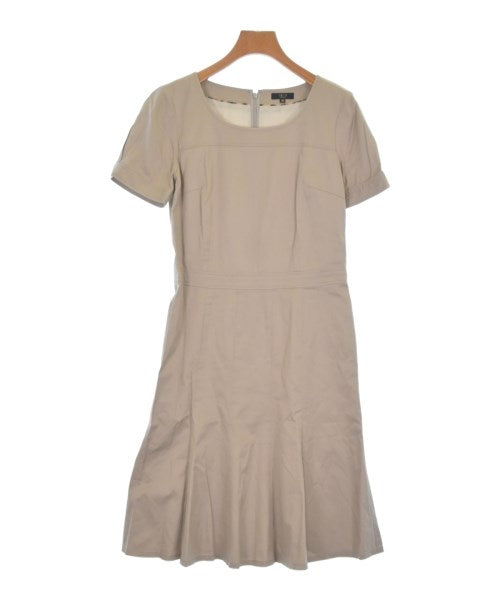 DAKS ชุดเดรส