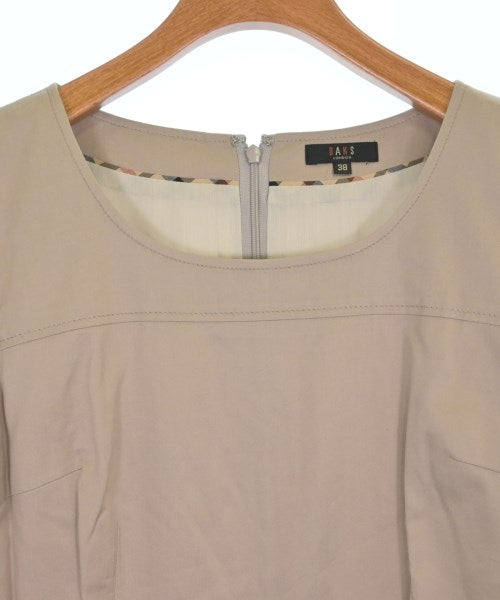 DAKS ชุดเดรส