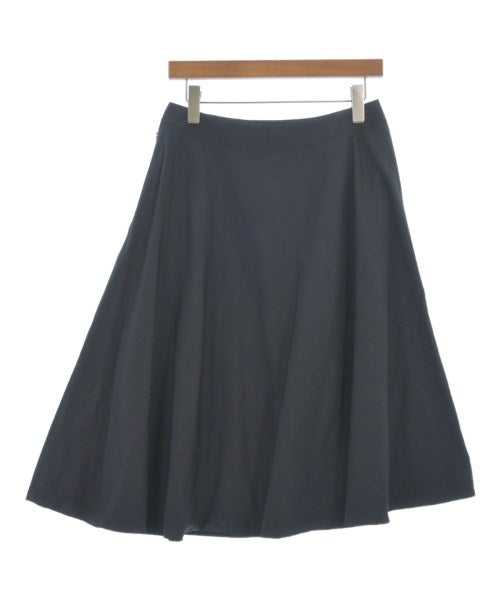 DAKS กระโปรงยาวถึงเข่า