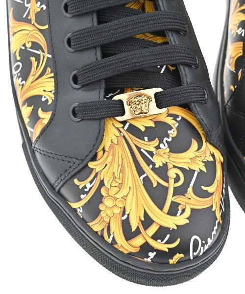 VERSACE รองเท้าผ้าใบ