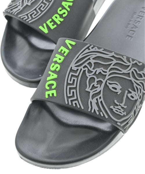 VERSACE รองเท้าแตะ