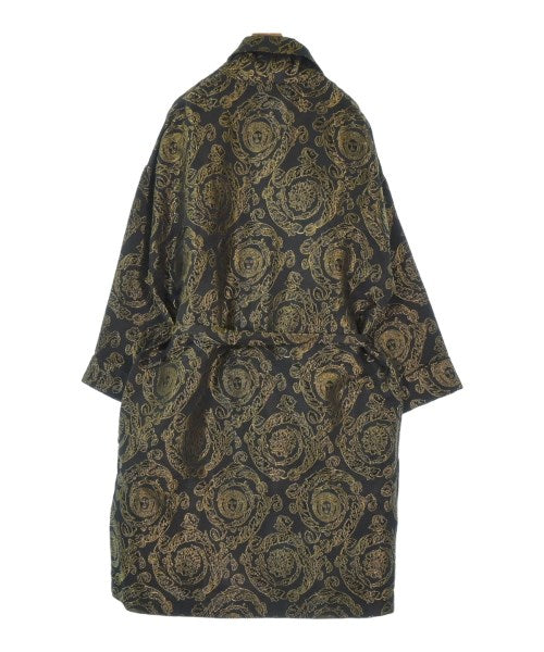 VERSACE เสื้อโค้ท อื่น
