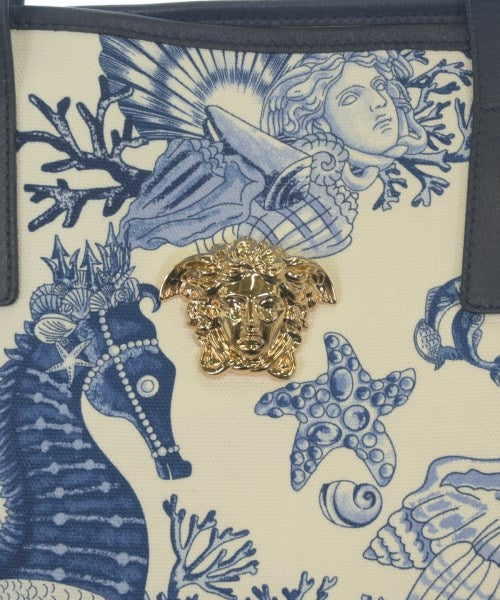 VERSACE กระเป๋าถือขนาดใหญ่