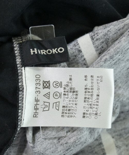 HIROKO KOSHINO เสื้อยืด/เสื้อท็อปส์