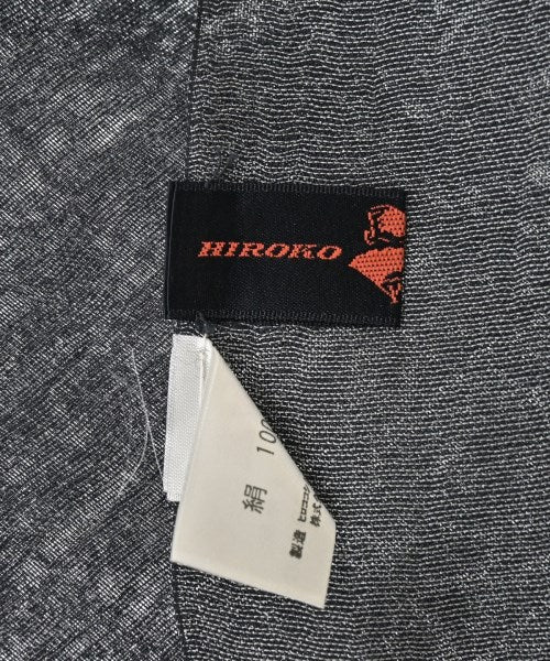 HIROKO KOSHINO ผ้าคลุมไหล่