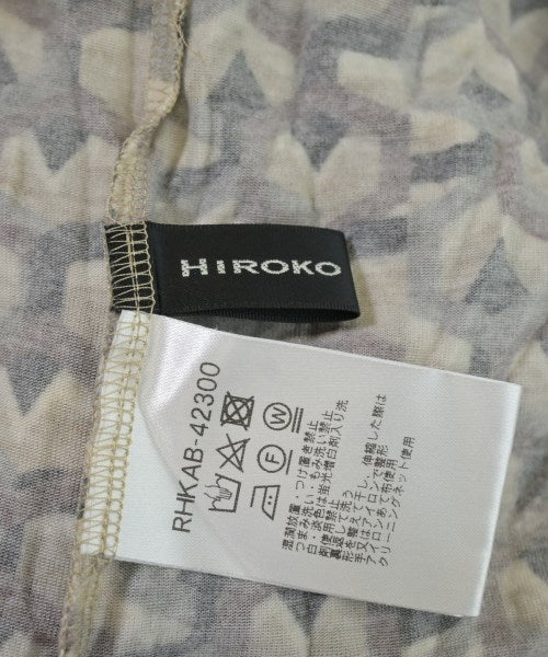HIROKO KOSHINO เสื้อยืด/เสื้อท็อปส์
