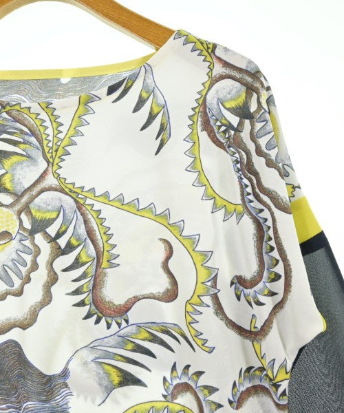 HIROKO KOSHINO เสื้อยืด/เสื้อท็อปส์