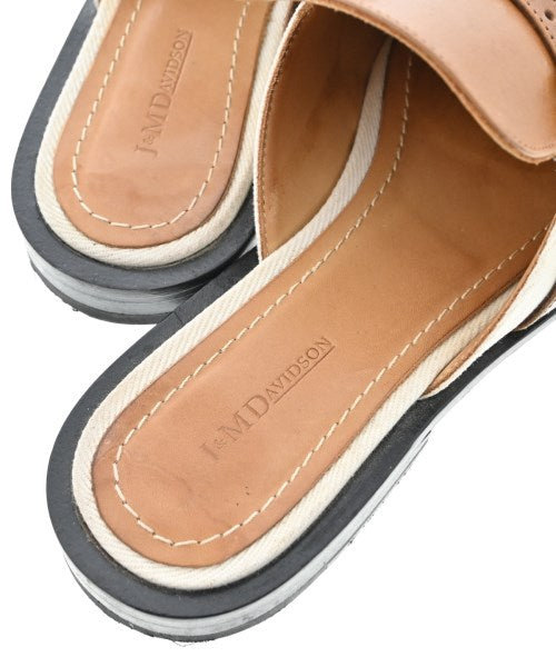 J&M DAVIDSON รองเท้าแตะ