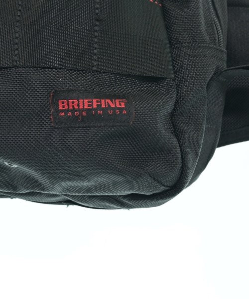 BRIEFING กระเป๋าสะพาย
