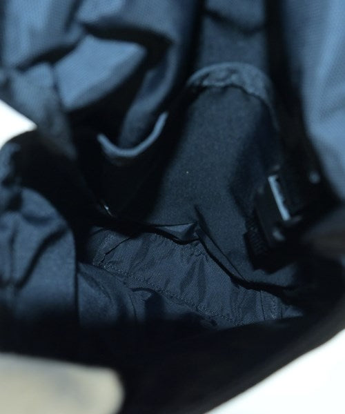 BRIEFING กระเป๋าสะพาย