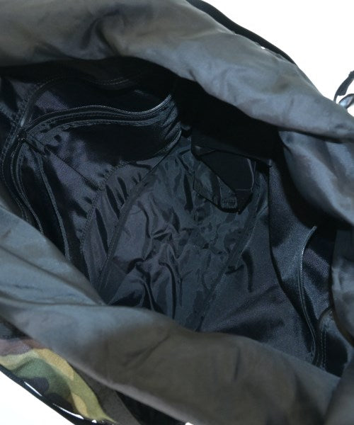 BRIEFING กระเป๋าถือขนาดใหญ่