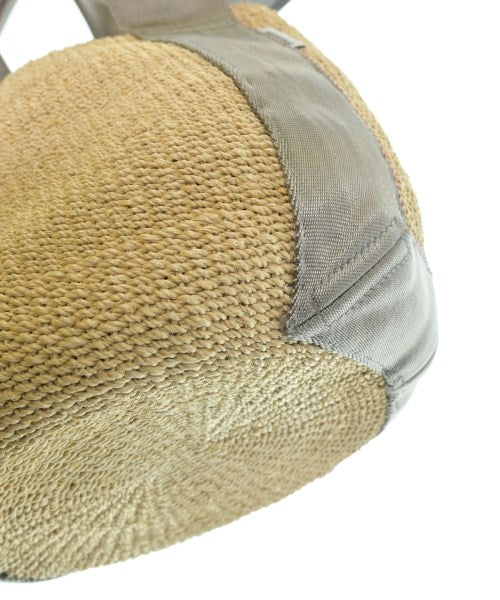 BRIEFING กระเป๋าถือขนาดใหญ่