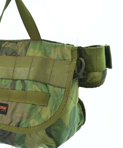 BRIEFING กระเป๋าสะพาย