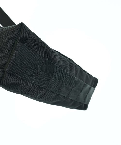 BRIEFING กระเป๋าสะพาย