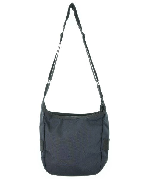 BRIEFING กระเป๋าสะพาย