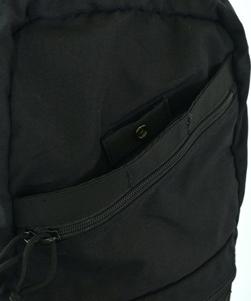 BRIEFING เป้สะพายหลัง