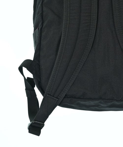 BRIEFING เป้สะพายหลัง