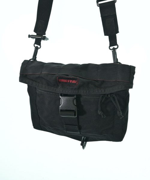 BRIEFING กระเป๋าสะพาย